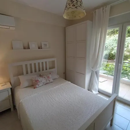 Detached House In A Quiet Place Casa vacanze Hanioti