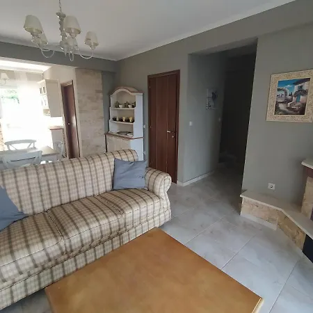 Detached House In A Quiet Place Casa vacanze