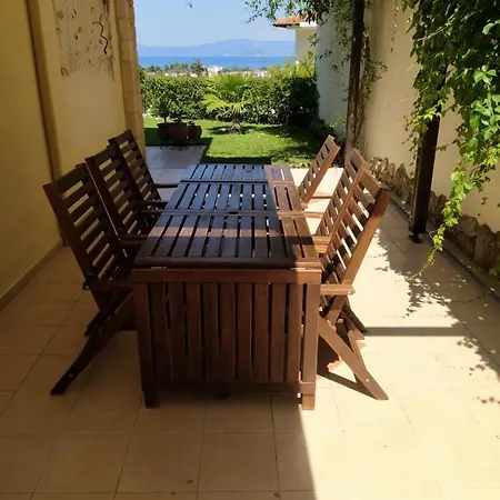 Detached House In A Quiet Place * Hanioti