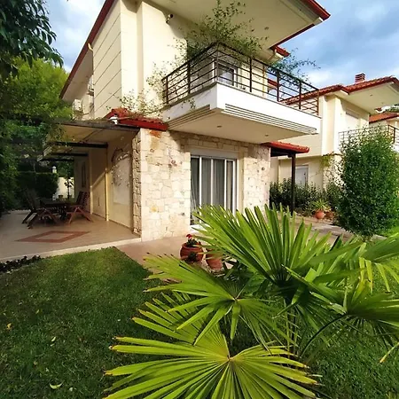 Detached House In A Quiet Place Holiday home